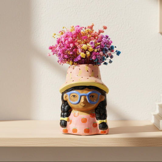 Jarrón figura niña estilo verano para flor seca