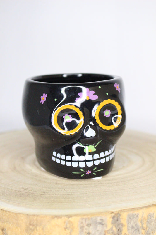 Macetero Calavera Mexicana Negra